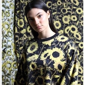 Sunflower crop top sweater